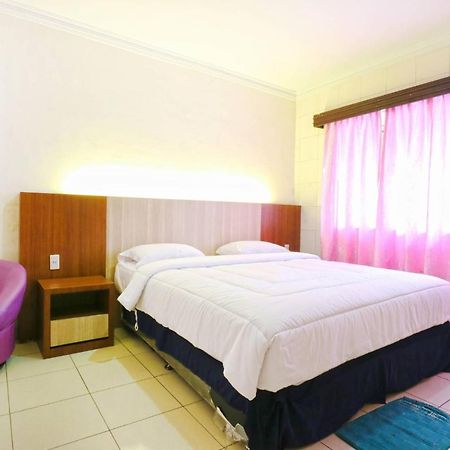 Lee Garden Hotel Medan Luaran gambar