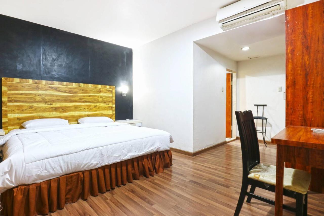 Lee Garden Hotel Medan Luaran gambar